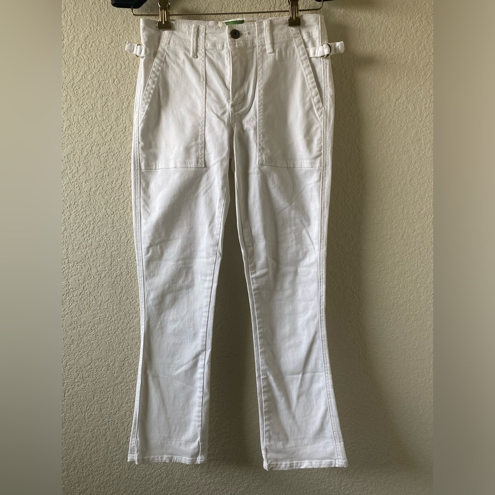 Anthropologie jeans white size 24 flare medium rise